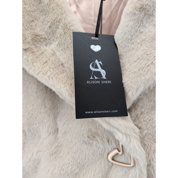 Alison Sheri Faux Fur Coat Jacket Women’s M Camel Colored Soft Shaggy Vogue NWT - Picture 2 of 16